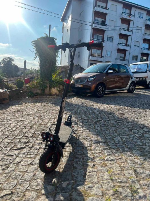 trotinete eletrica nova
