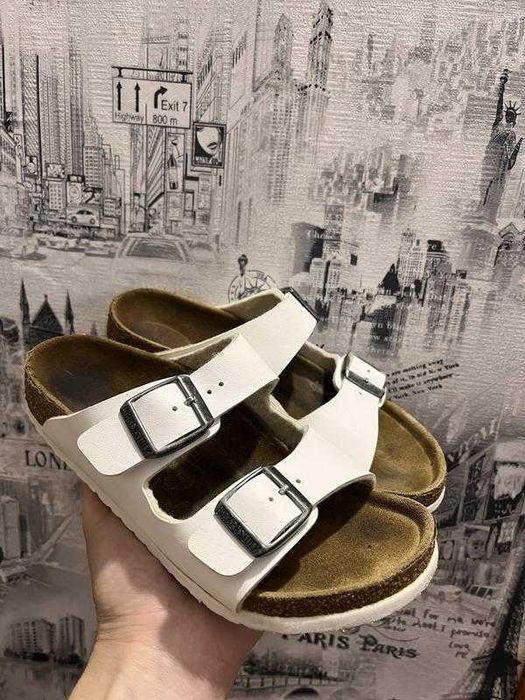 Босоніжки шльопанці білі золоті H&M next birkenstock