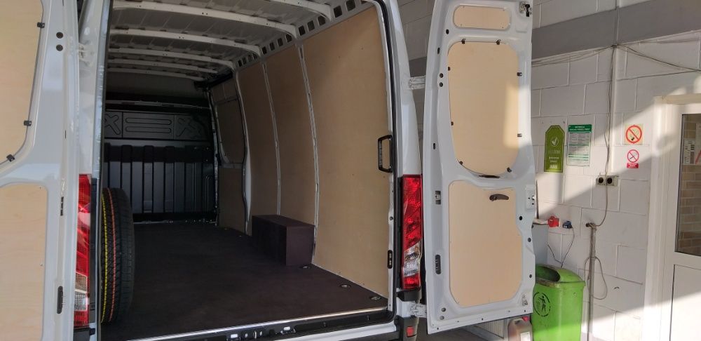 Zabudowa Iveco Daily, zabezpieczenie paki, ścianki, podłoga, nadkola