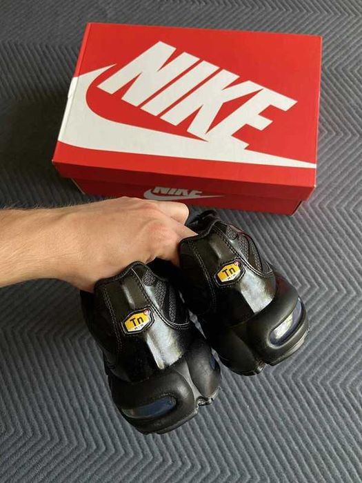 Nike_Air_Max_TN_Plus_Black R.40