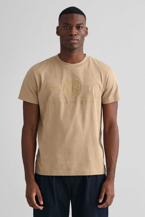 Чоловіча футболка Gant з вишитим логотипом розмір S - М