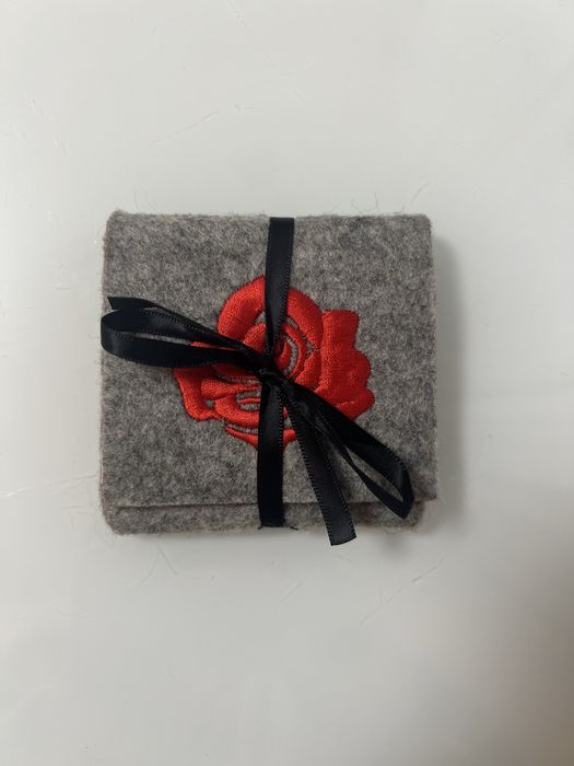 Кишенькове дзеркала