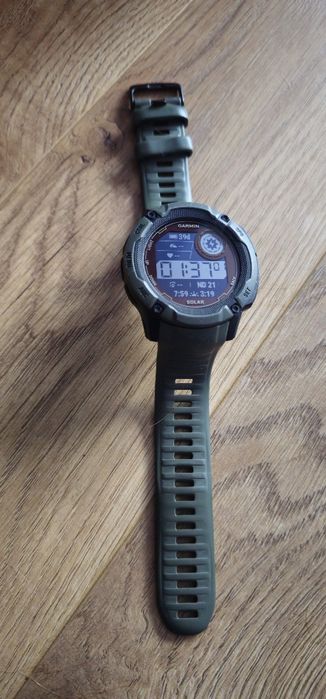 Garmin instintc 2x solar