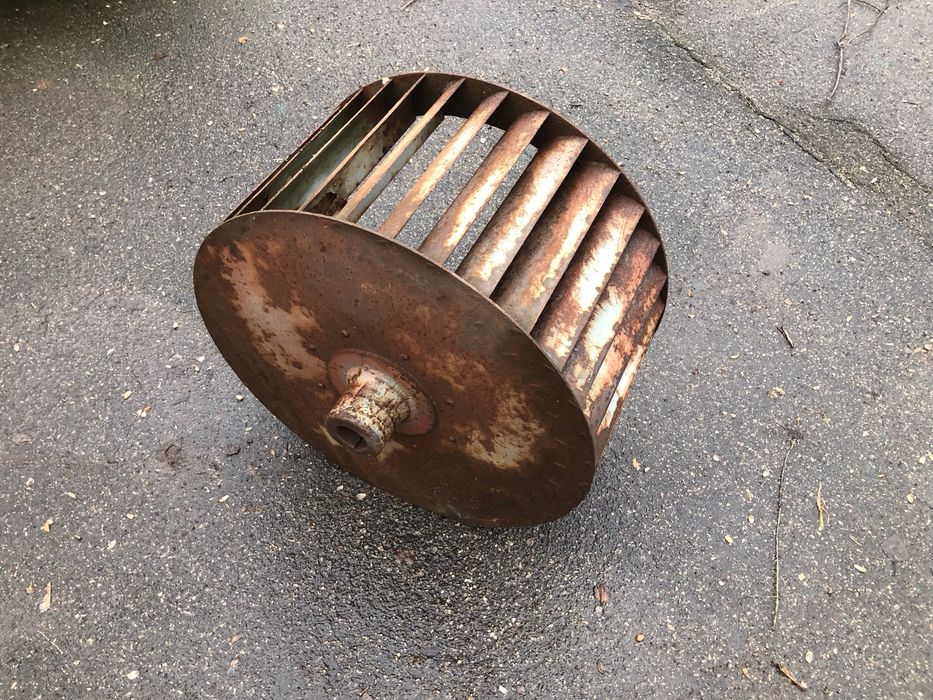 Продам колесо на витяжку вытяжку улитку улітку беличье колесо