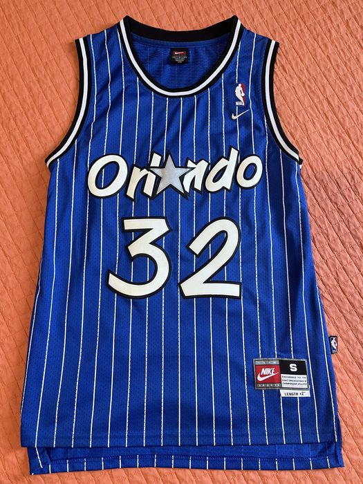 Vendo coleção de camisolas da NBA