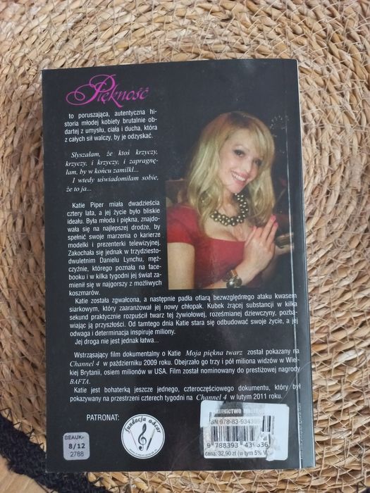Piękność Katie Piper