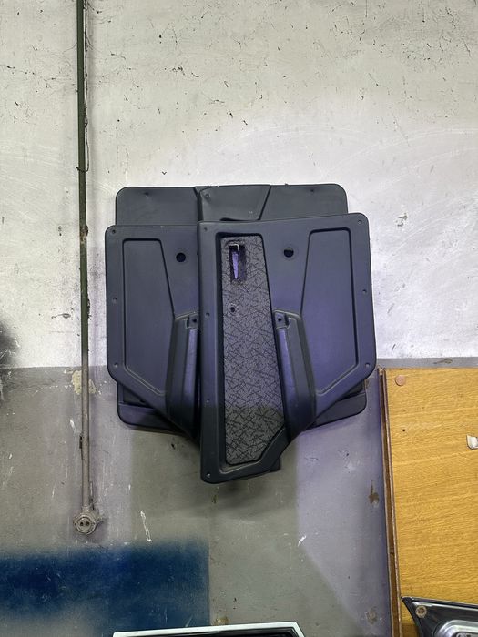 Продам дверные карты ваз 2109,21099