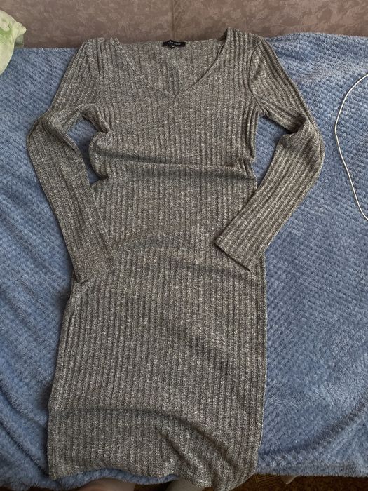 Сукня сіра в рубчик