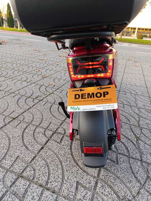 Mota Elétrica Sem Carta - MeV XN - NOVA BATERIA 24Ah - Mais autonomia!