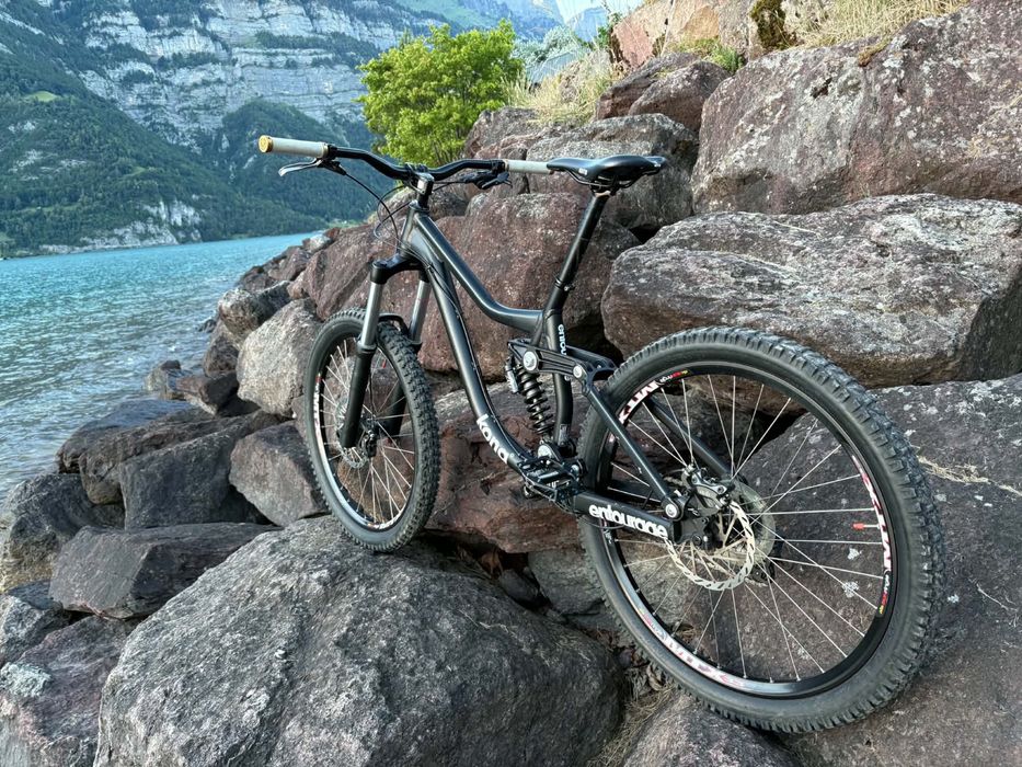 Kona Operator 26”