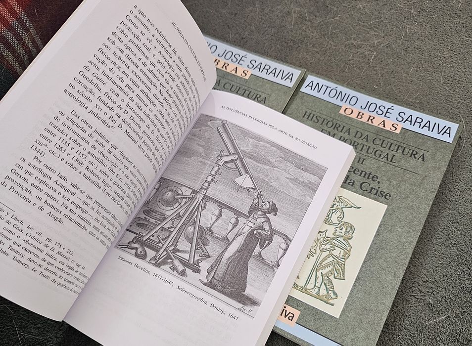 Coleção 3 volumes dos livros História da Cultura em Portugal
Volume 1: