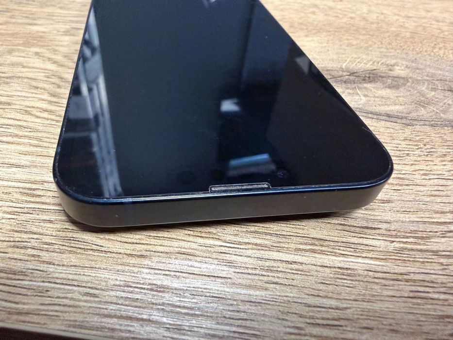 iPhone 14 256 g синього кольору