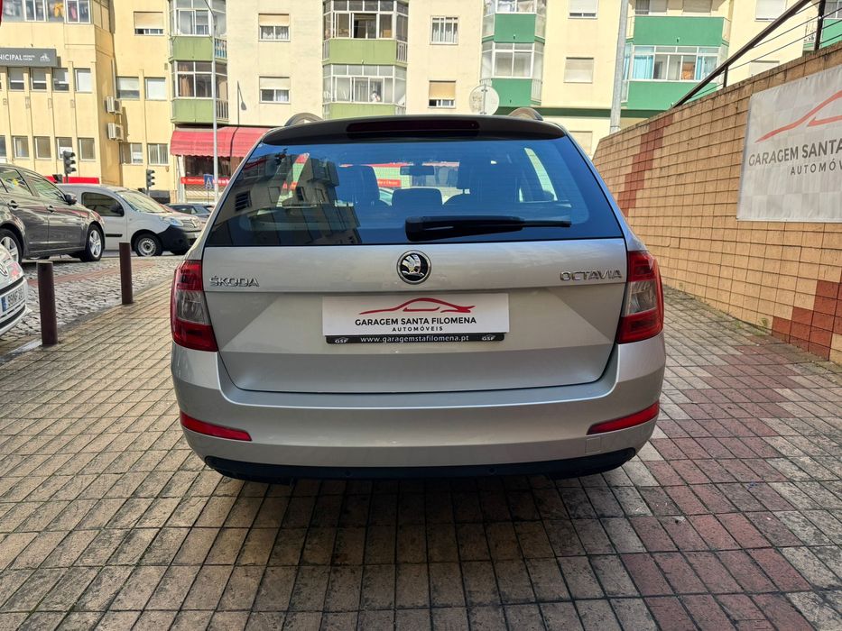 Skoda Octavia Break 1.6 TDi - Nacional - 18 Meses de Garantia