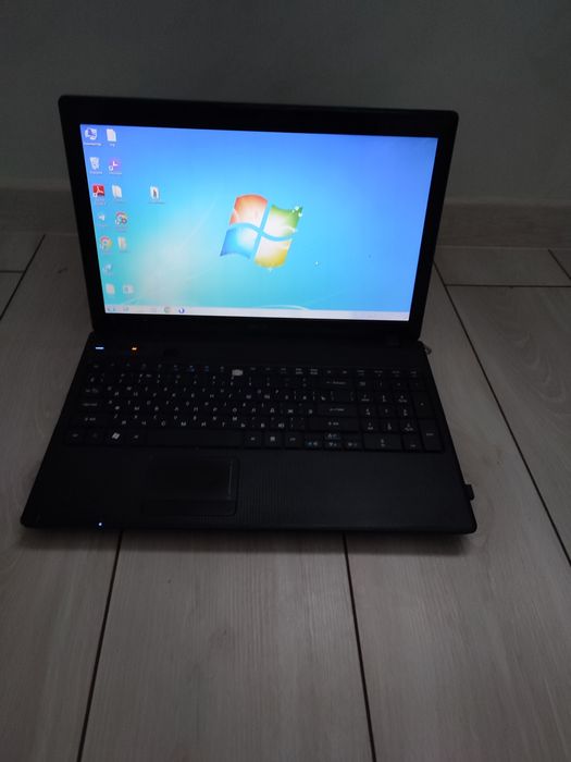 Ноутбук aser Aspire 5336