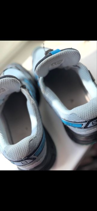 Solomon кросівки