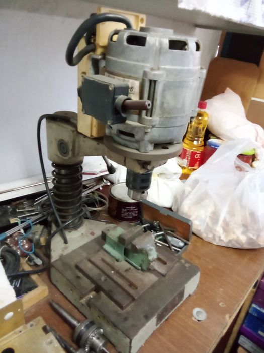 Сверлильный станок по металлу