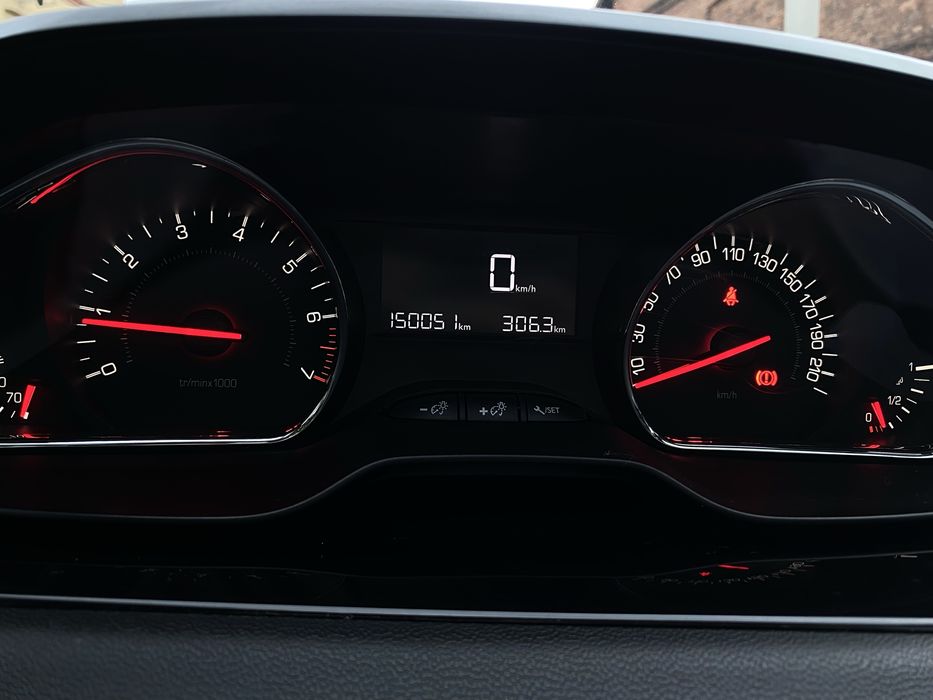 Peugeot 208 Bezwypadkowy
