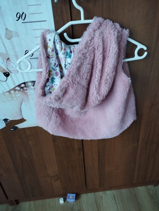 Bezrękawnik dla dziewczynki 92