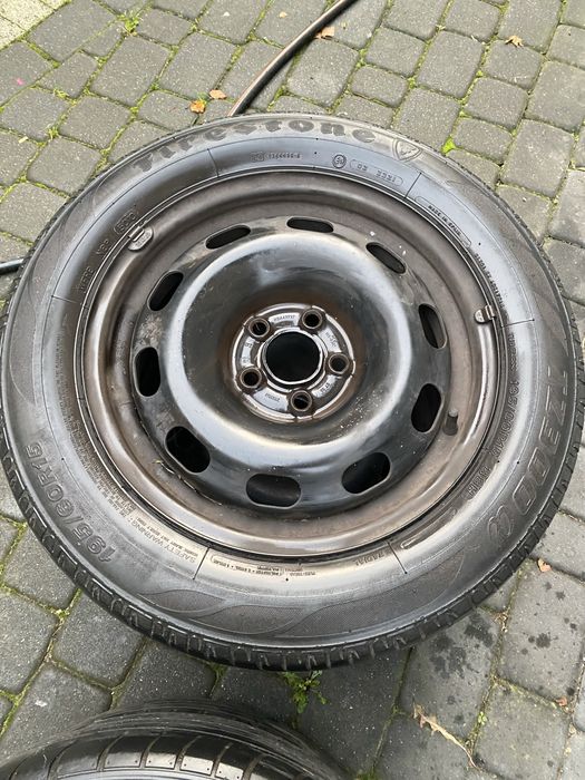 Felgi stalowe z oponami volkswagen golf IV 4