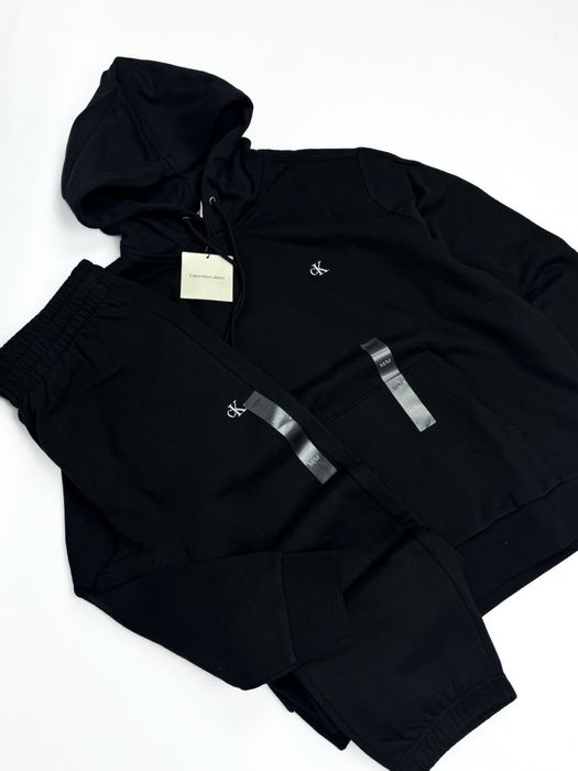Чоловічий костюм Calvin Klein [M/L] оригінал