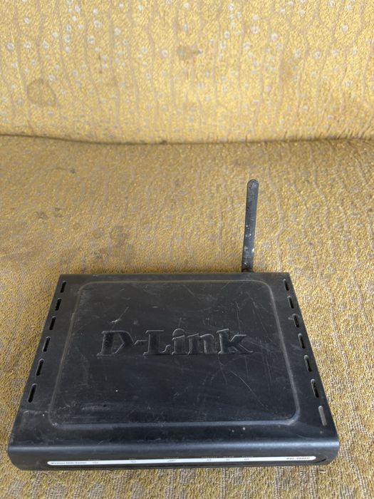 Продам ADSL-модем с маршрутизатором Wi-Fi D-Link DSL-2640U.