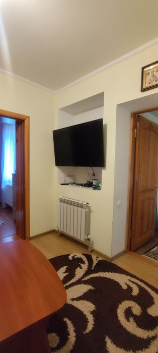 Частина будинку в центрі міста