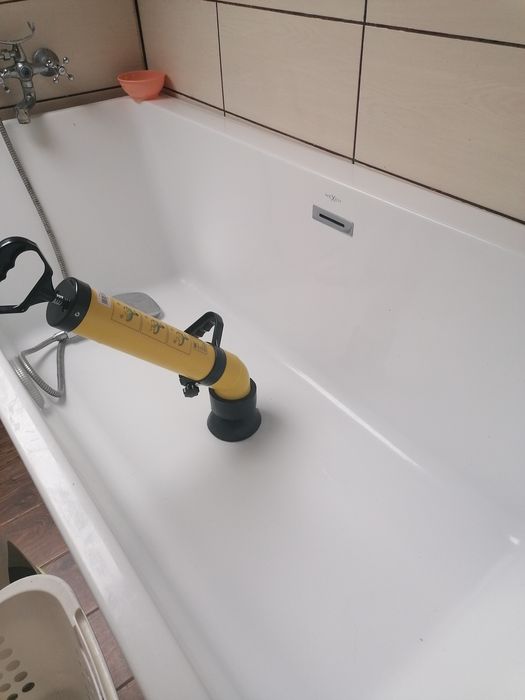 Pogotowie kanalizacyjne, udraznianie rur