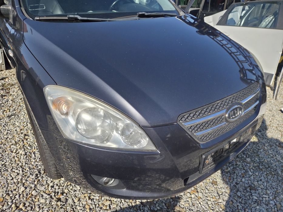 Lampy Przód Kia Ceed 1 Prawa i Lewa Wysyłka