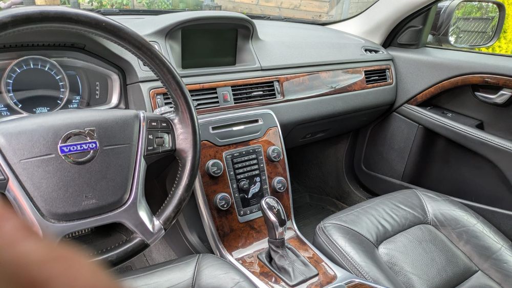 Sprzedam Volvo XC70 T6