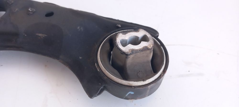 Braço de suspensão frente esquerdo PEUGEOT Bipper (AA_)