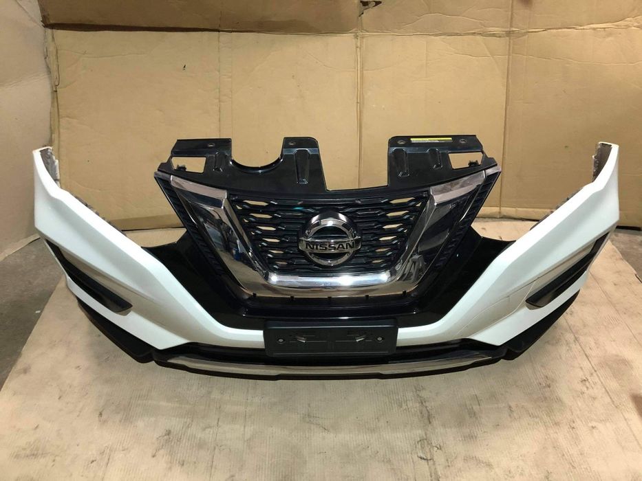 Бампер передний в сборе Ниссан Рог Nissan Rogue T 32 цвет QAB