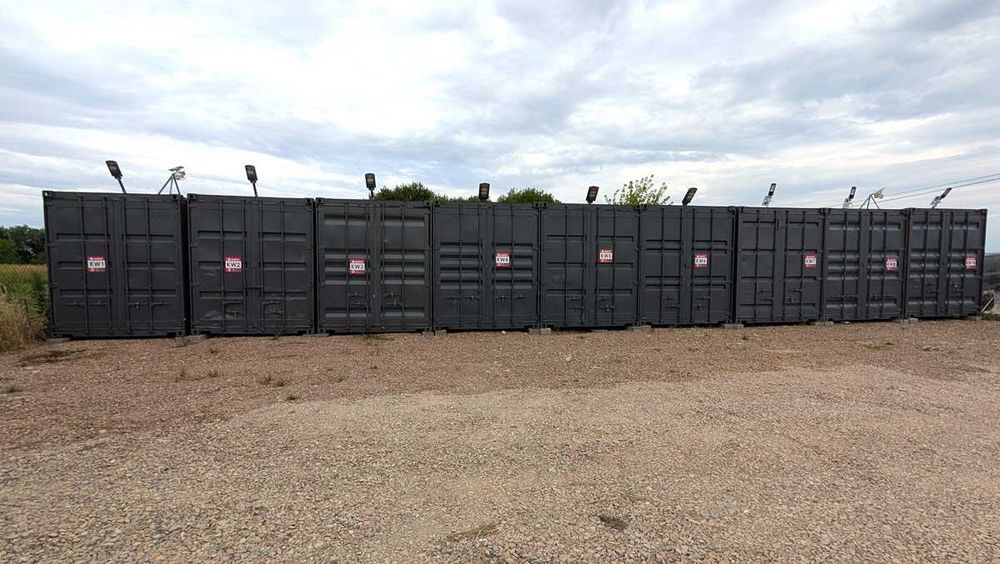 Self24 Kraków S7xS52 Wadowska A4 Magazyn samoobsługowy 29m self storage hala box Przechowalnia Rzeczy Towaru Mebli Selfstorage Boksy Magazyny Wynajem