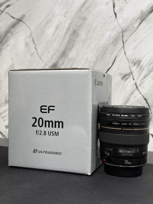 Canon EF 20mm f/2.8 USM