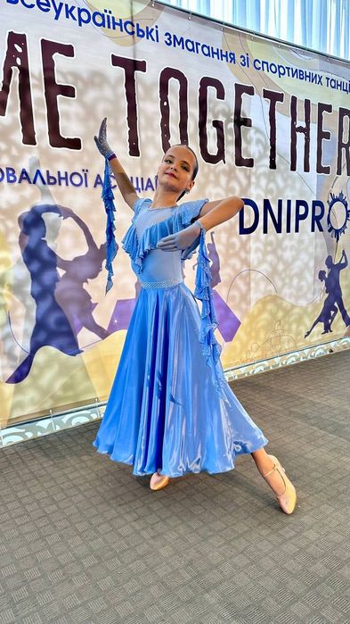 Продам платье стандарт