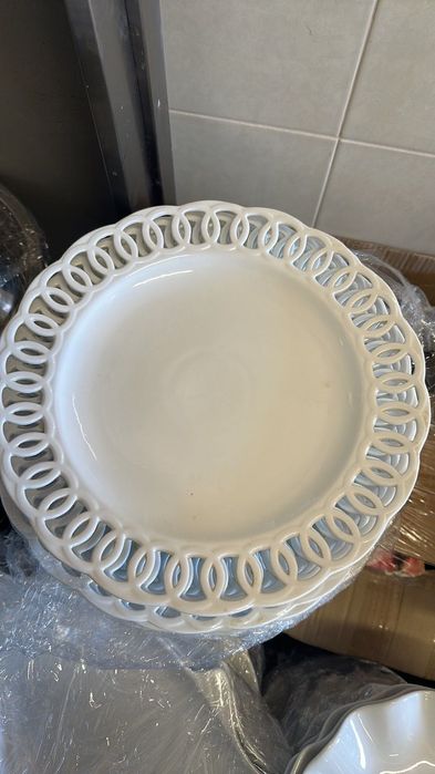 Посуд для ресторанів та дому