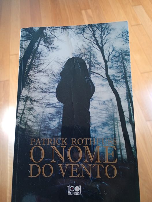 Livro "O nome do vento"