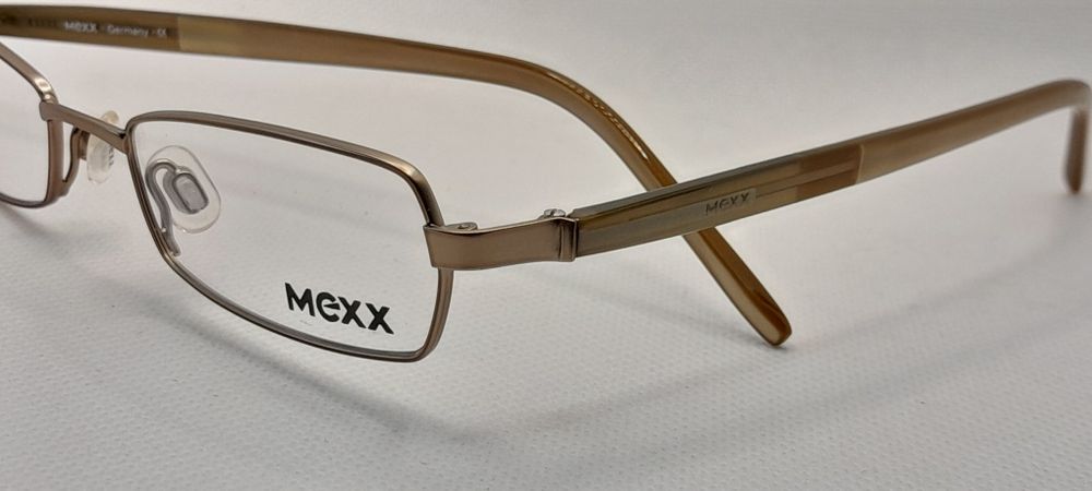 Nowe okulary oprawki korekcyjne Mexx