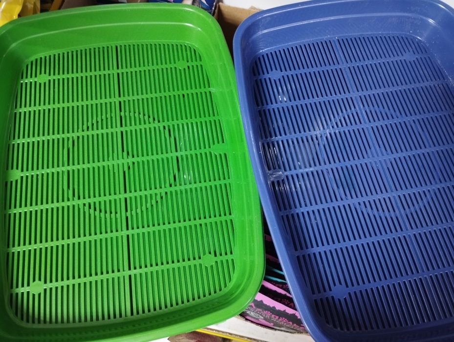 Туалет котячий собачий лоток