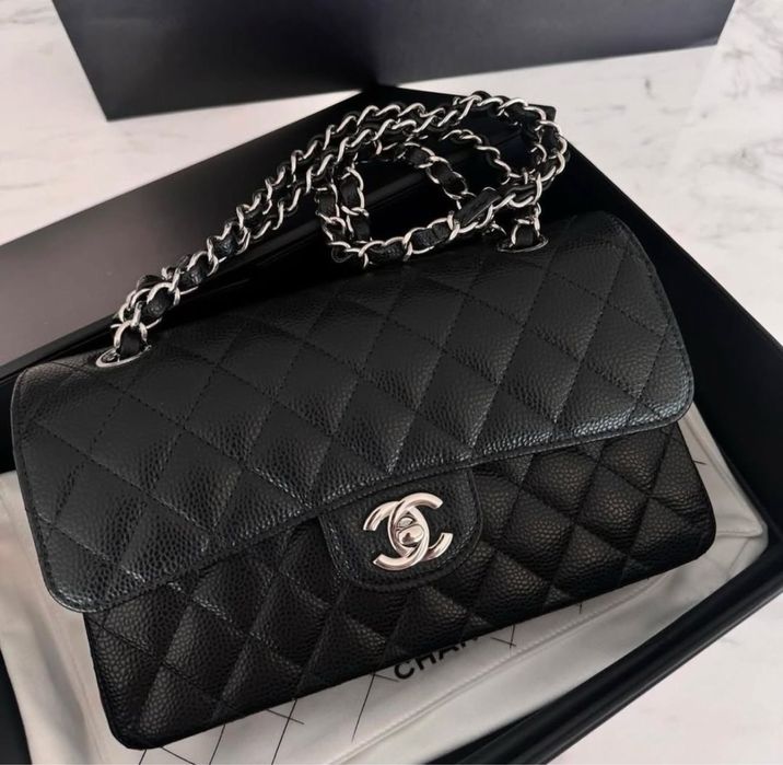 Шкіряна сумка Chanel