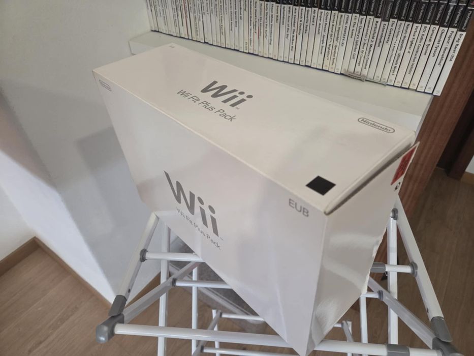 Nintendo Wii Completa em Caixa – Imaculada | 2 Comandos