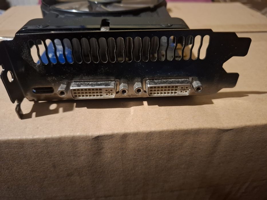 Karta graficzna  GIGABYTE