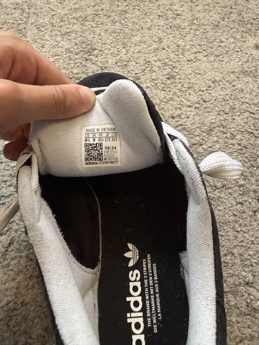 Adidas campus