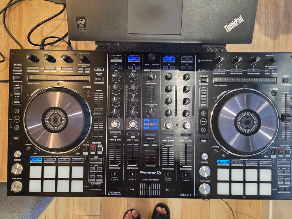 Pioneer DDJ-RX kontroler DJ stan bdb