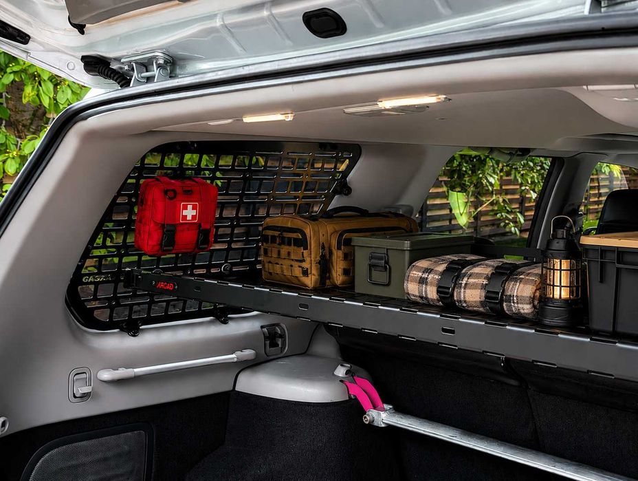 Органайзер MOLLE-панель на вікно багажника Toyota 4Runner G5 280 XRoad