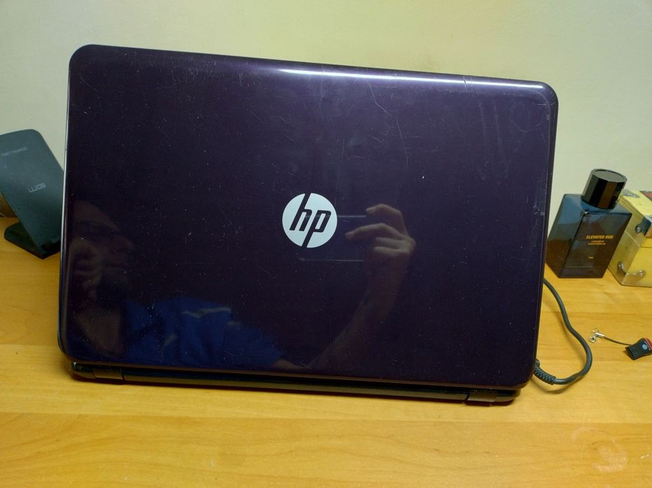 TYLKO DO 30.06 Laptop HP 15. Sprzedam lub zamienie SPRAWNY z dyskiem lub bez