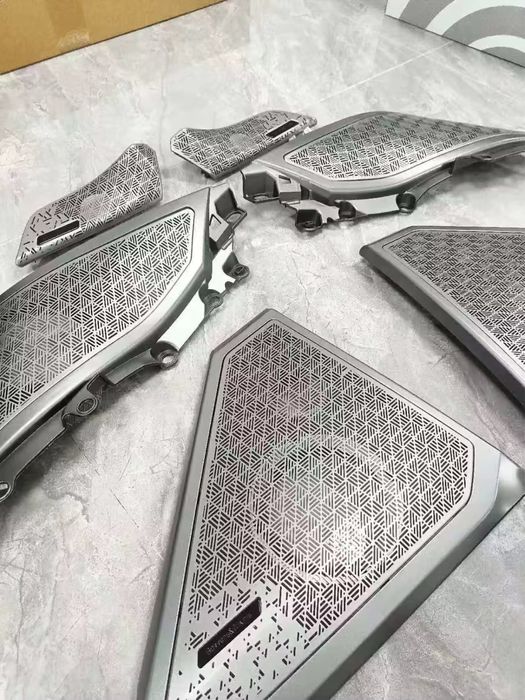 Комплект сеток с подсветкой Bowers&Wilkins BMW G60 5 ambient light