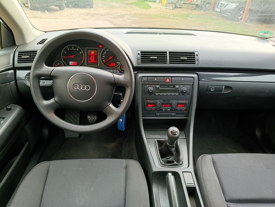 Audi A4 2.0 benzyna