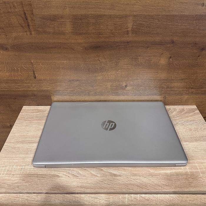 Ноутбук hp laptop 17 дюймів i3-1115G4 / 8 ram / 256