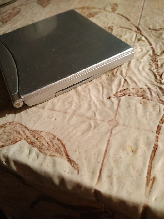 Электронные настольные часы