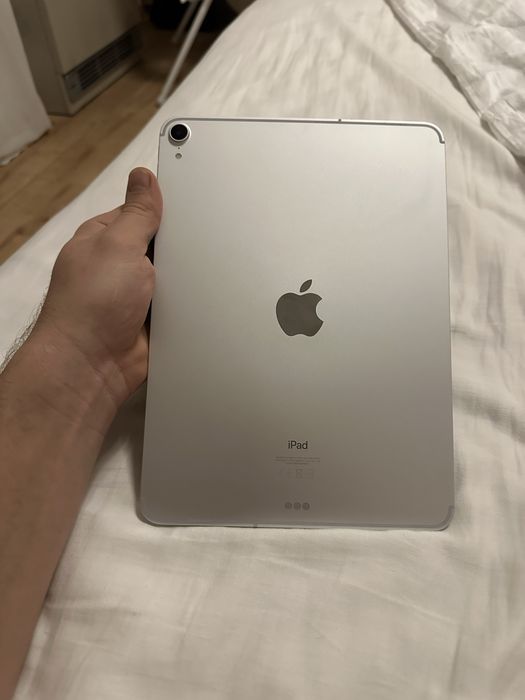 iPad Pro 11 Cellular (Wi-Fi + LTE) 2018 Silver 512 GB